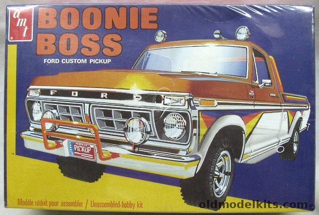 AMT 1/25 Boonie Boss Ford Custom F-350 XLT Pickup Truck, T412 plastic model kit